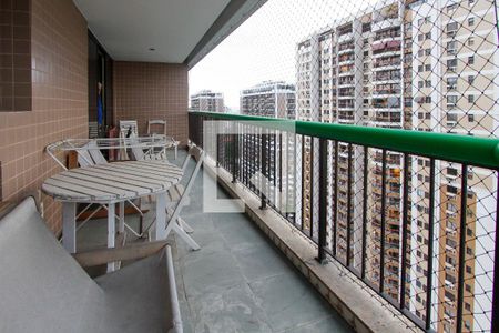 Varanda de apartamento para alugar com 2 quartos, 105m² em Barra da Tijuca, Rio de Janeiro