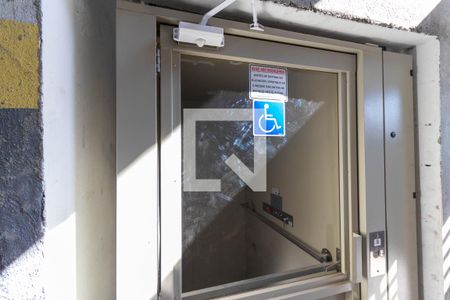 Apartamento para alugar com 38m², 2 quartos e 1 vagaElevador PCD