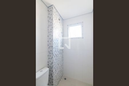 Apartamento à venda com 115m², 2 quartos e 2 vagas Apartamento à venda com 115m², 2 quartos e 2 vagasBanheiro da Suite