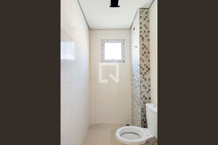 Apartamento à venda com 115m², 2 quartos e 2 vagasBanheiro da Suite