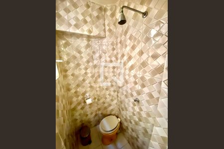 Apartamento à venda com 84m², 3 quartos e 1 vaga Apartamento à venda com 84m², 3 quartos e 1 vagaBanheiro de serviço