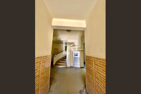 Apartamento à venda com 84m², 3 quartos e 1 vaga Apartamento à venda com 84m², 3 quartos e 1 vagaHall de entrada