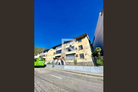 Apartamento à venda com 84m², 3 quartos e 1 vaga Apartamento à venda com 84m², 3 quartos e 1 vagaFachada