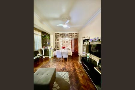 Apartamento à venda com 84m², 3 quartos e 1 vaga Apartamento à venda com 84m², 3 quartos e 1 vagaSala