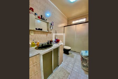 Apartamento à venda com 84m², 3 quartos e 1 vaga Apartamento à venda com 84m², 3 quartos e 1 vagaBanheiro