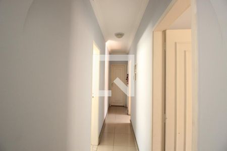 Corredor  de apartamento à venda com 3 quartos, 145m² em Coração Eucarístico, Belo Horizonte