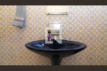 Casa à venda com 371m², 3 quartos e 2 vagasLavabo