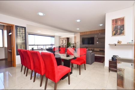 Sala de jantar de apartamento à venda com 4 quartos, 150m² em Cruzeiro, Belo Horizonte