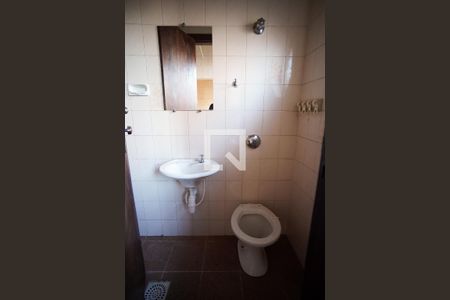 Casa à venda com 80m², 2 quartos e 1 vagaLavabo