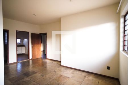 Sala de casa à venda com 2 quartos, 95m² em Jardim Leblon, Belo Horizonte