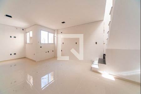 Apartamento à venda com 115m², 2 quartos e 2 vagasCozinha 