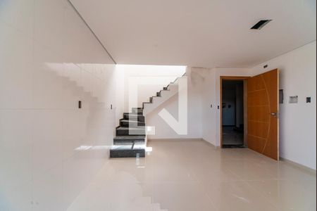 Apartamento à venda com 115m², 2 quartos e 2 vagasCozinha 