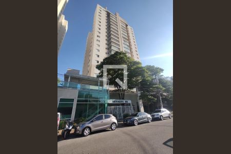 Apartamento à venda com 125m², 3 quartos e 2 vagasFachada