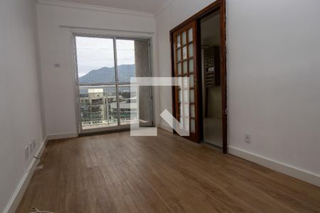 Sala de apartamento para alugar com 2 quartos, 70m² em Jacarepaguá, Rio de Janeiro