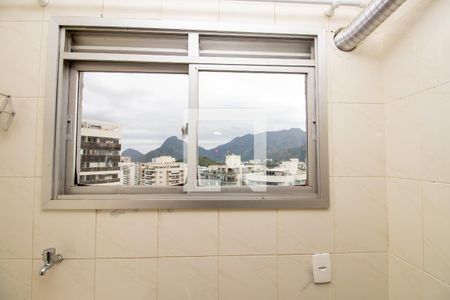 Apartamento para alugar com 70m², 2 quartos e 1 vagaÁrea de Serviço