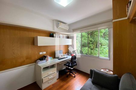 Quarto 1 de apartamento para alugar com 2 quartos, 83m² em Botafogo, Rio de Janeiro