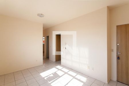 Sala de apartamento à venda com 3 quartos, 55m² em Heliópolis, Belo Horizonte