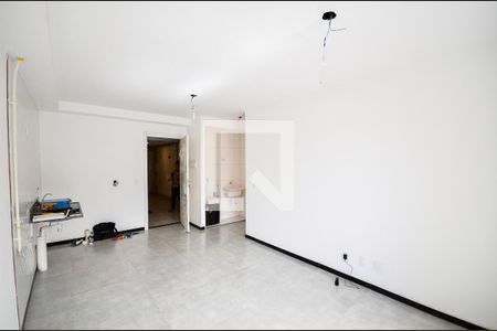 Sala/Cozinha de apartamento para alugar com 1 quarto, 37m² em São Cristóvão, Rio de Janeiro