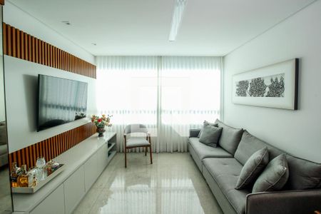 Sala de apartamento à venda com 4 quartos, 119m² em Floresta, Belo Horizonte