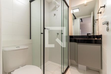 Banheiro de apartamento para alugar com 1 quarto, 24m² em Vila Buarque, São Paulo