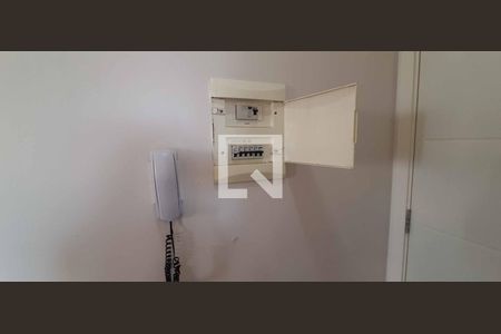 Apartamento para alugar com 48m², 2 quartos e 1 vaga Apartamento para alugar com 48m², 2 quartos e 1 vagaInterfone e Quadro de Luz