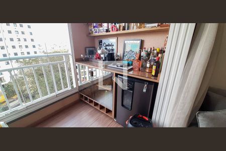 Apartamento para alugar com 48m², 2 quartos e 1 vaga Apartamento para alugar com 48m², 2 quartos e 1 vagaSacada