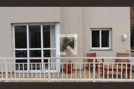 Apartamento para alugar com 48m², 2 quartos e 1 vaga Apartamento para alugar com 48m², 2 quartos e 1 vagaÁrea comum - Salão de festas