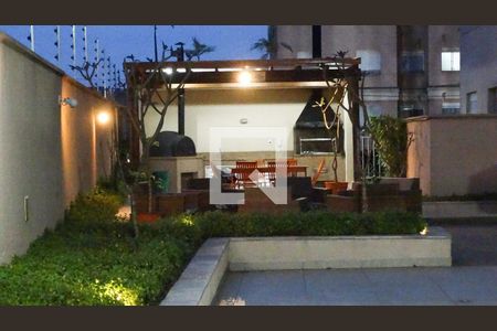Apartamento para alugar com 48m², 2 quartos e 1 vaga Apartamento para alugar com 48m², 2 quartos e 1 vagaÁrea comum - Churrasqueira