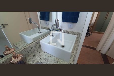 Apartamento para alugar com 48m², 2 quartos e 1 vaga Apartamento para alugar com 48m², 2 quartos e 1 vagaBanheiro