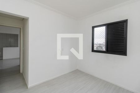 Quarto 1 de apartamento para alugar com 2 quartos, 48m² em Vila Paranaguá, São Paulo