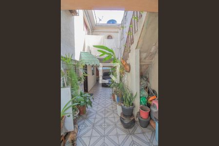 Casa à venda com 213m², 5 quartos e 4 vagas Casa à venda com 213m², 5 quartos e 4 vagasÁrea comum