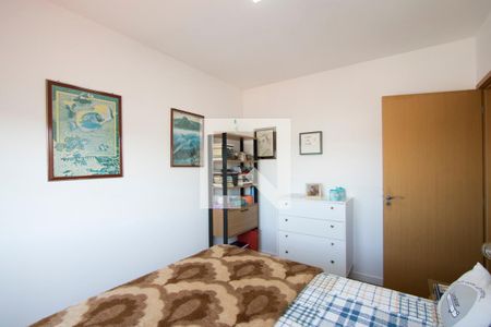 Apartamento à venda com 97m², 3 quartos e 2 vagasQuarto 2