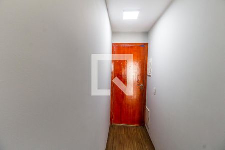 Entrada de apartamento à venda com 4 quartos, 105m² em Jardim Tupanci, Barueri