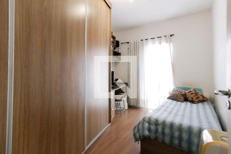 Casa à venda com 100m², 3 quartos e 2 vagas Casa à venda com 100m², 3 quartos e 2 vagasQuarto