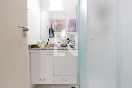 Casa à venda com 100m², 3 quartos e 2 vagas Casa à venda com 100m², 3 quartos e 2 vagasBanheiro