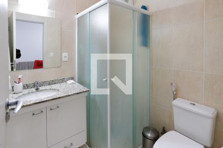 Casa à venda com 100m², 3 quartos e 2 vagas Casa à venda com 100m², 3 quartos e 2 vagasBanheiro