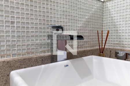 Casa à venda com 120m², 3 quartos e 2 vagasBanheiro - torneira