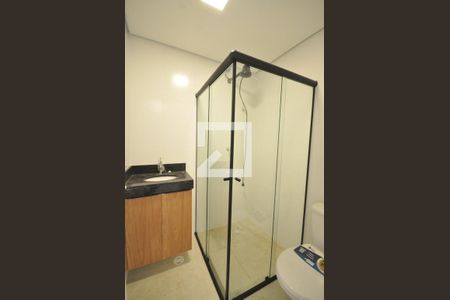 Banheiro de apartamento à venda com 1 quarto, 25m² em Vila Gustavo, São Paulo