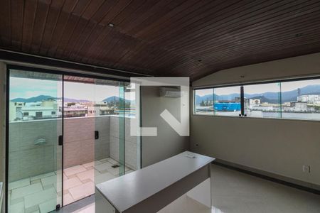 Suíte  de apartamento para alugar com 4 quartos, 320m² em Recreio dos Bandeirantes, Rio de Janeiro