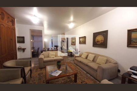 Casa à venda com 4 quartos, 361m² em Vila Madalena, São Paulo