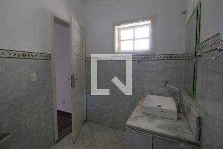 Banheiro da Suíte 1 de casa para alugar com 4 quartos, 950m² em Vossoroca, Votorantim
