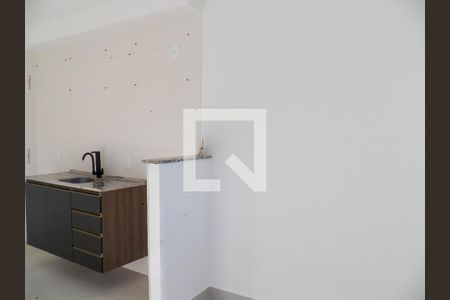 Sala/ Cozinha/ Área de serviço de apartamento para alugar com 2 quartos, 33m² em Jaraguá, São Paulo
