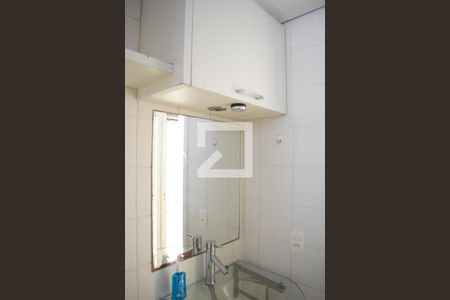 Banheiro de apartamento para alugar com 1 quarto, 50m² em Centro, Curitiba
