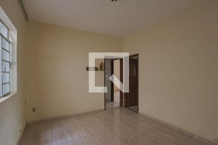 Sala de casa à venda com 3 quartos, 105m² em Vila Paquetá, Belo Horizonte