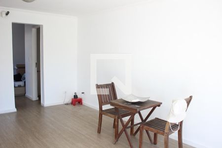 Sala de Estar de casa para alugar com 3 quartos, 200m² em Sumaré, São Paulo