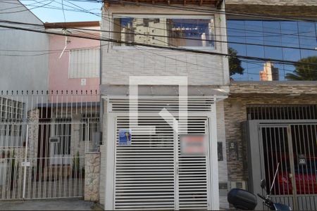 Casa à venda com 100m², 3 quartos e 1 vagaFachada + Plaquinha