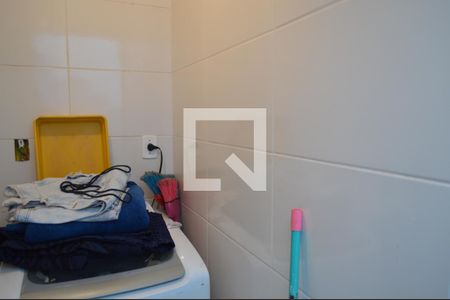 Casa à venda com 100m², 3 quartos e 1 vagaÁrea de Serviço