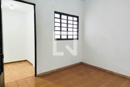 Quarto  de casa para alugar com 2 quartos, 80m² em Vila Francisco Matarazzo, Santo André