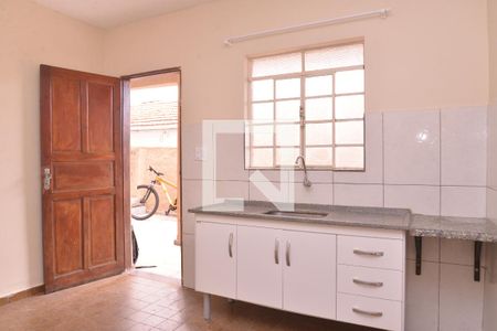 Casa para alugar com 100m², 2 quartos e 1 vagaCozinha