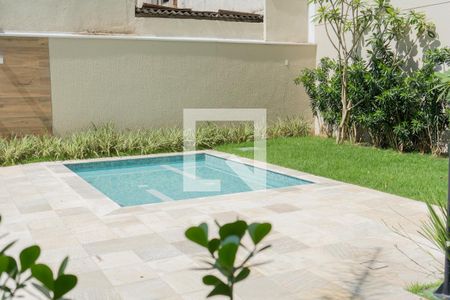 Apartamento para alugar com 31m², 1 quarto e sem vaga Apartamento para alugar com 31m², 1 quarto e sem vagaÁrea comum - Piscina
